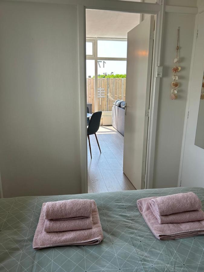 Amsterdam Beach Apartment 17, Incl Parking + Garden Зандфорт Экстерьер фото