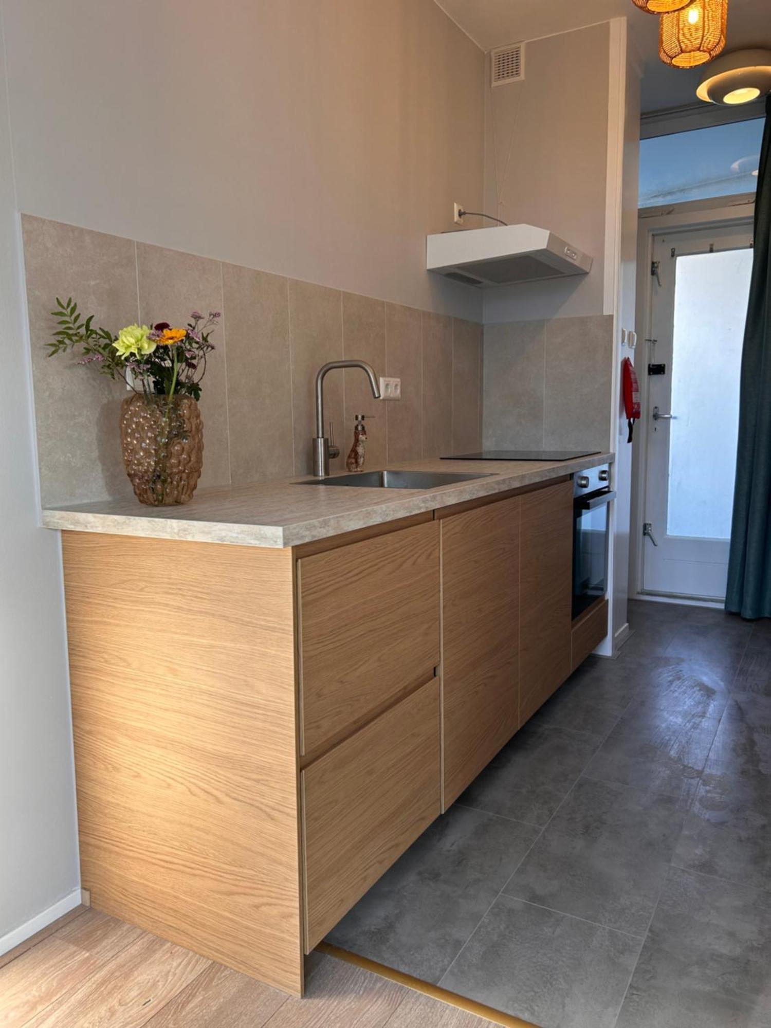 Amsterdam Beach Apartment 17, Incl Parking + Garden Зандфорт Экстерьер фото
